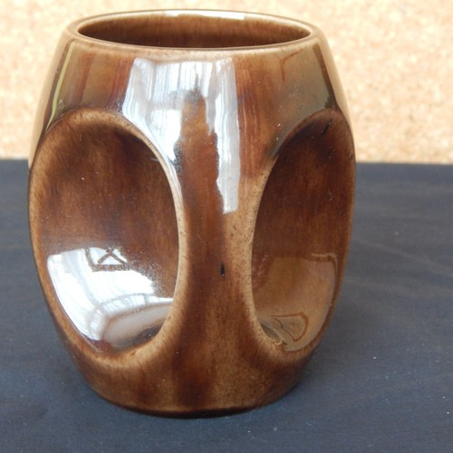 Holkham pottery owl eye mug - pottery,
