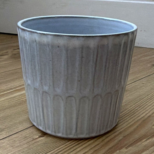 Grey ceramic round planter - round,