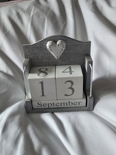 Wooden Block Perpetual Calendar Desk Top Home Office