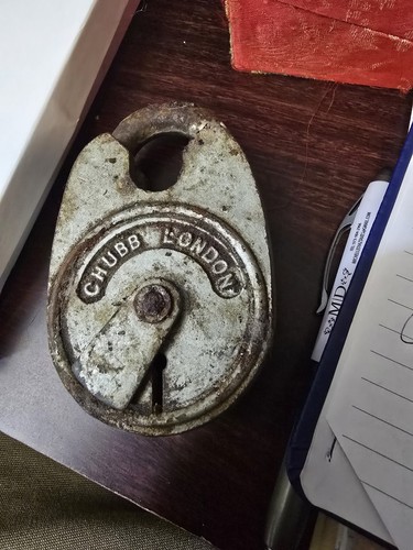 Vintage heavy duty iron chubb - heavy,
