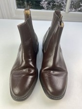 Smart Samuel Windsor UK 8.5