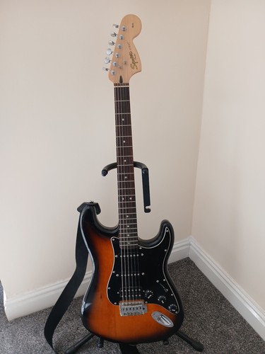 Fender squier strat - fender,