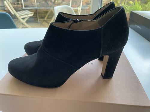 Black suede boots jigsaw - suede,