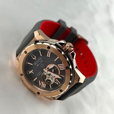New w/box/Bulova Marine Star