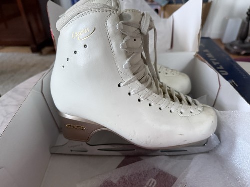 Edea chorus skate with - edea,