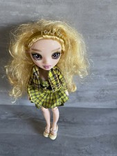 Rainbiw High Fashion Doll In