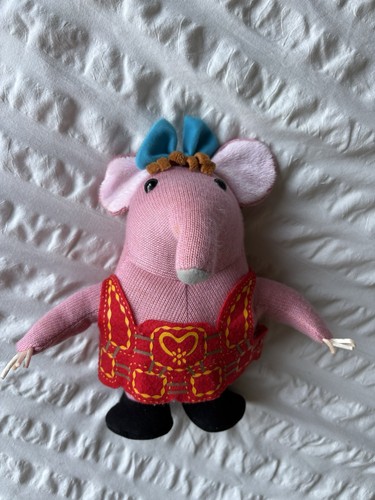 The clangers mother moves and - the,