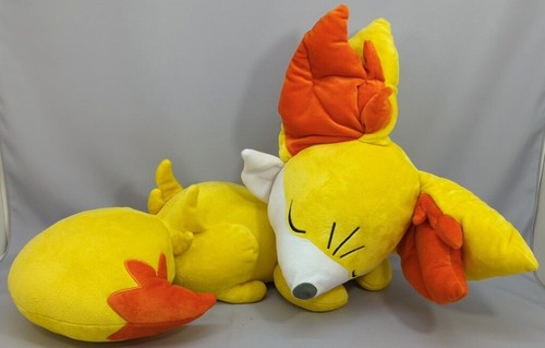 Pokemon center fennekin - center,