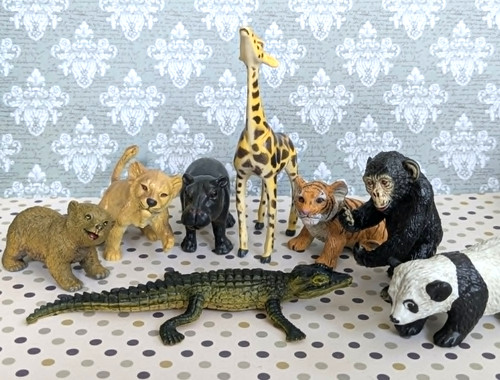 Model animal figures - model, vintage