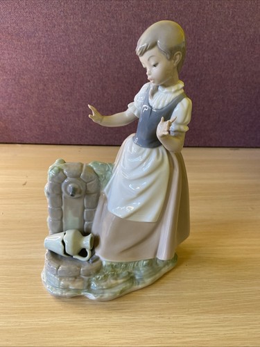 Large lladro nao figurine - lladro,