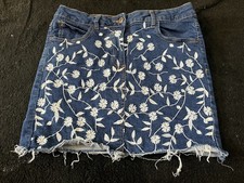 PARTISAN Women's Blue Short Denim Skirt With White Embroidered Flowers Size 8 