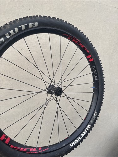 Swiss h1900 front wheel - front,