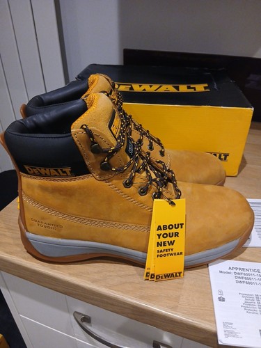 Dewalt apprentice safety - dewalt, boots