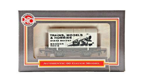Dapol gauge trains models - -,