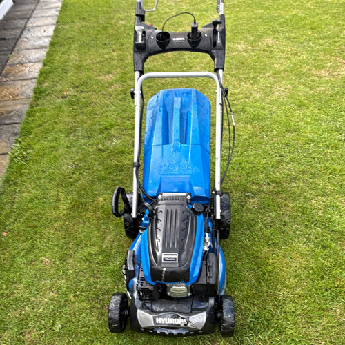Hyundai petrol self propelled - hyundai, self-propelled