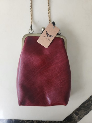 Fei studio red real - red,