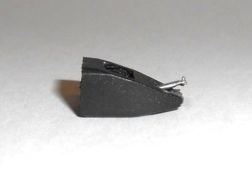 Replacement diamond stylus for - diamond,