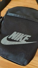 Nike Heritage Flight Crossbody Shoulder Bag Black Pouch Travel Bag