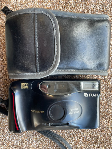 Fuji 35mm film camera - dl-25,