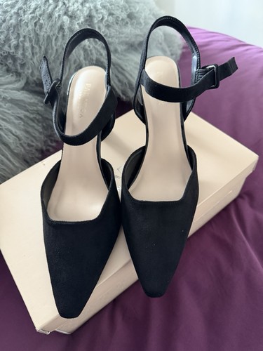 Paradox faux suede shoes size - suede,
