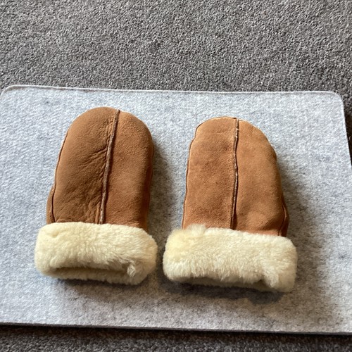 Ladies tan sheepskin - sheepskin, style
