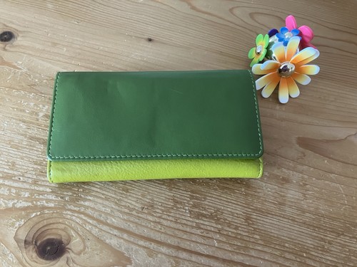 Beautiful two tone leather - beautiful,