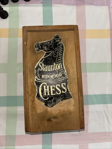 Staunton vintage wooden chess - wooden,