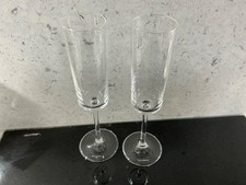 Leonardo Glass Flutes pair c