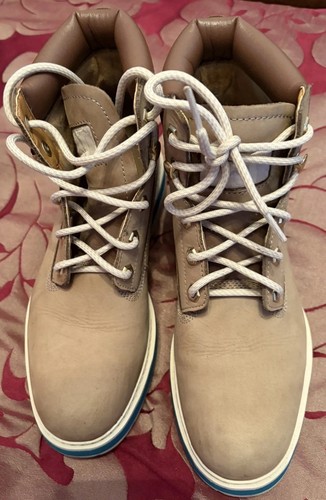 Cat boots size - cat,