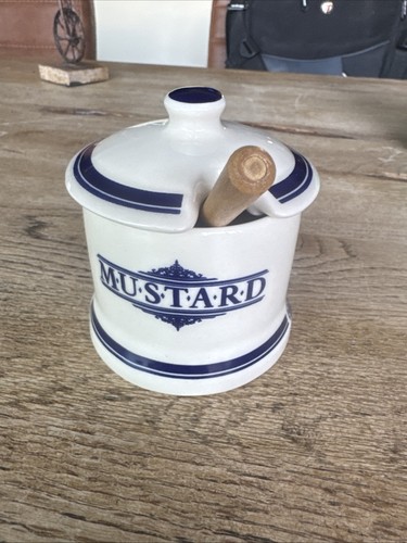 Mustard pot with lid and - with, spoon