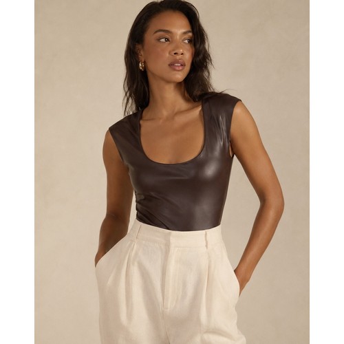 Express body contour faux - body,