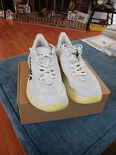 Hoka One One Men's Carbon X 2