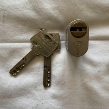 Mul-T-lock Half Oval Cylinder Lock with 2 keys