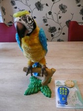 RARE Furreal Friend Squawkers McCaw Talking Parrot with Remote/Perch/Biscuit VGC
