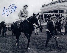 1954 Derby winner Never Say