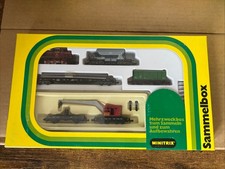 N Gauge Minitrix 51 1024 00 Sammelbox Train Set