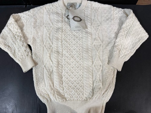 Nwt aran crafts 100 - nwt,