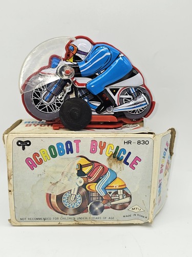 Vintage 1960s tin - tin, toy
