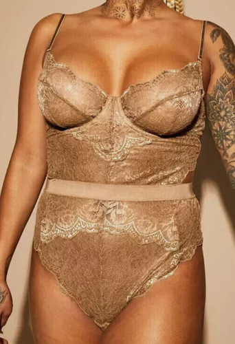 Ann summers size 22 hold - summers,