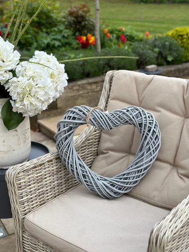 Medium grey wicker hanging - medium,