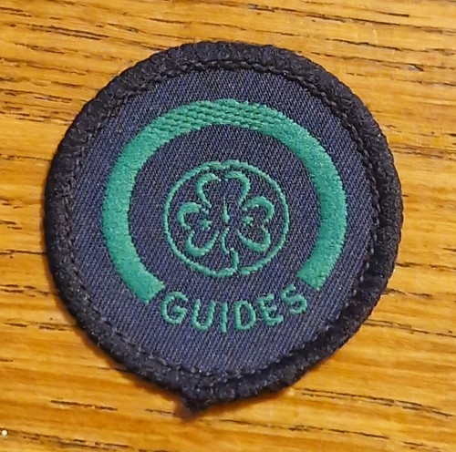 Girlguiding old world guiding - old,