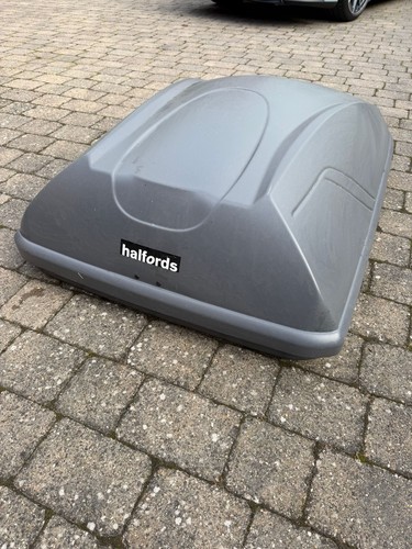 Halfords roof box - halfords,