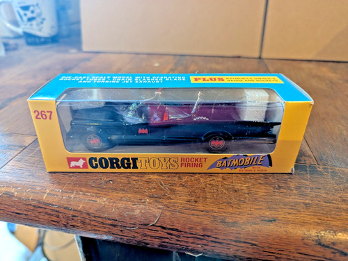 Corgi toys batmobile 267 - batmobile,