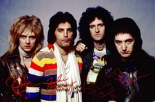 A3 A4 Photo Signed Queen