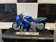 Triumph TT600 1/18 Scale
