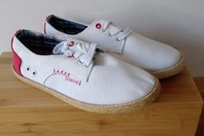 Firetrap Attack Canvas