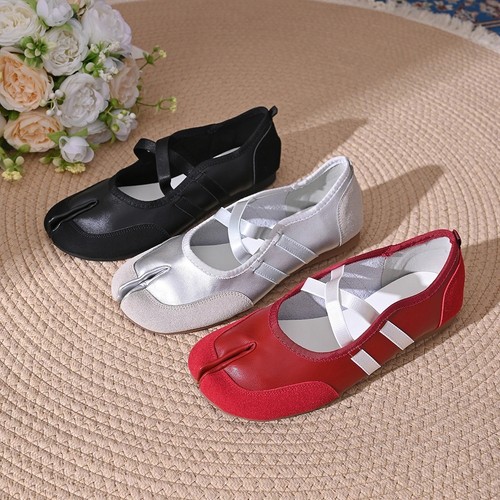 Black silver red ballet flats - black,