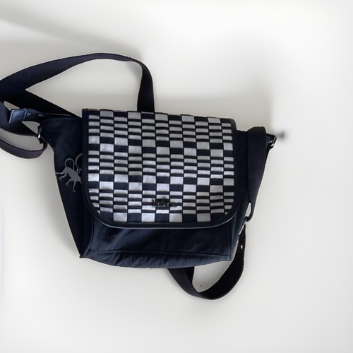 Kipling dark brownwhite - dark,