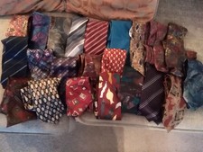 JOB LOT VINTAGE TIES FOR