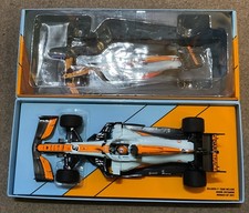 Minichamps 18 mclaren - minichamps,